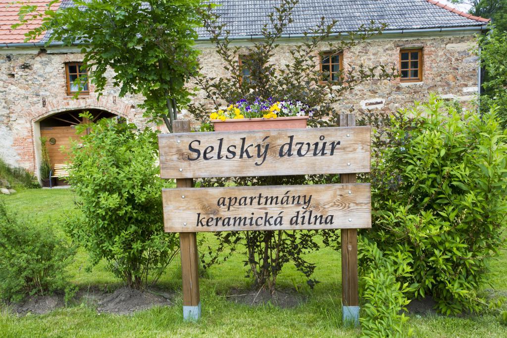 Appartamento Selsky Dvur Kájov Esterno foto