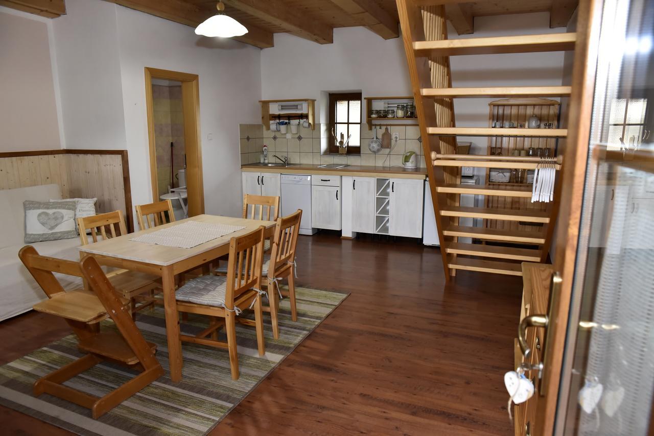 Appartamento Selsky Dvur Kájov Esterno foto